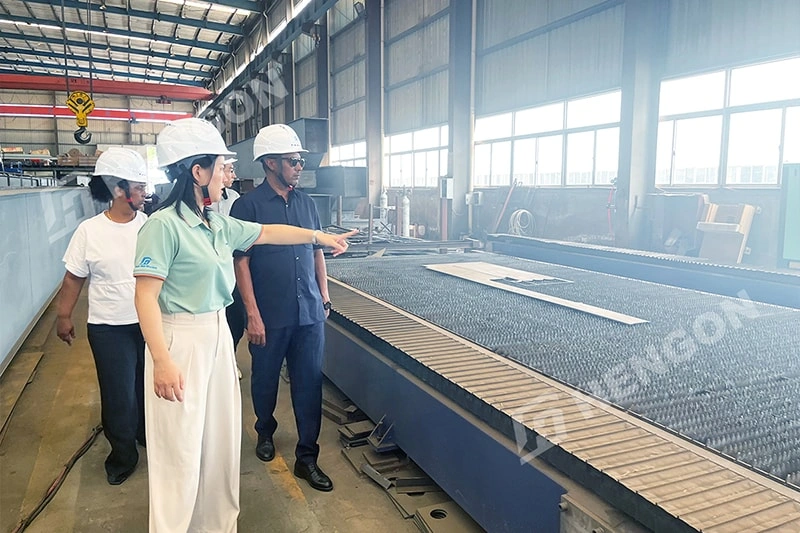 Construido sobre la confianza: comienza el proyecto de la fábrica textil etíope