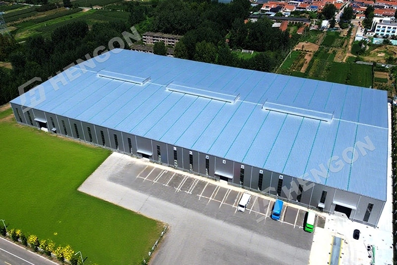Por qué se exportan a todo el mundo los hangares de estructura de acero prefabricados de China: tres ventajas principales explicadas