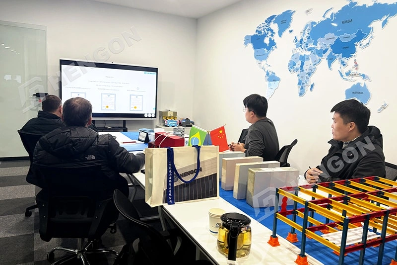 Cliente brasileño visita Hengon para proyecto de almacén de acero