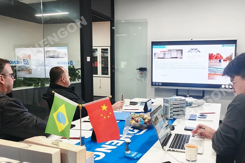 Cliente brasileño visita Hengon para proyecto de almacén de acero